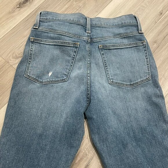 J.Crew | Distressed Women's High-Rise Classic Vintage Jean Size 28 - Picture 4 of 9